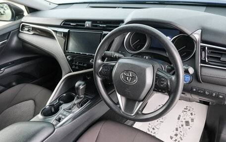 Toyota Camry, 2017 год, 2 699 000 рублей, 8 фотография
