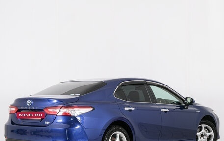 Toyota Camry, 2017 год, 2 699 000 рублей, 6 фотография
