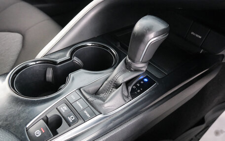 Toyota Camry, 2017 год, 2 699 000 рублей, 16 фотография