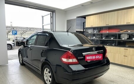 Nissan Tiida, 2010 год, 700 000 рублей, 5 фотография
