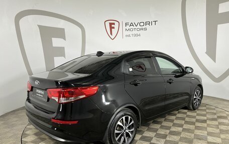 KIA Rio III рестайлинг, 2017 год, 1 184 000 рублей, 6 фотография