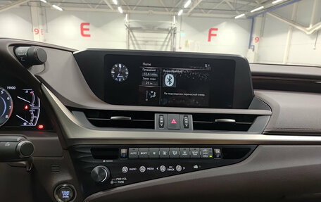 Lexus ES VII, 2020 год, 4 325 000 рублей, 19 фотография