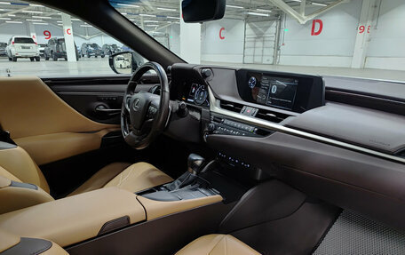 Lexus ES VII, 2020 год, 4 325 000 рублей, 15 фотография