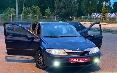 Renault Laguna II, 2001 год, 270 000 рублей, 2 фотография