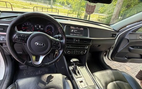 KIA Optima IV, 2017 год, 1 600 000 рублей, 13 фотография