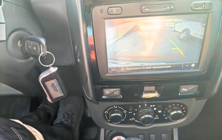 Renault Duster I рестайлинг, 2015 год, 1 100 000 рублей, 30 фотография