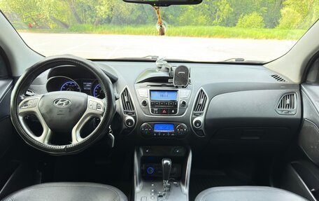 Hyundai ix35 I рестайлинг, 2012 год, 1 090 000 рублей, 18 фотография