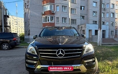 Mercedes-Benz M-Класс, 2014 год, 3 300 000 рублей, 10 фотография