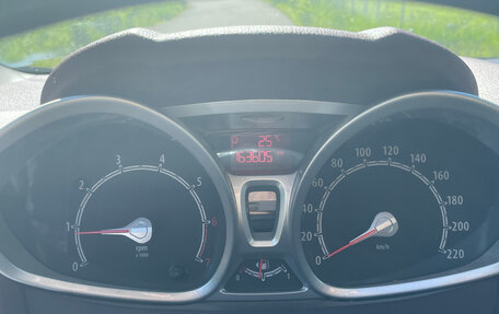 Ford Fiesta, 2011 год, 400 000 рублей, 4 фотография
