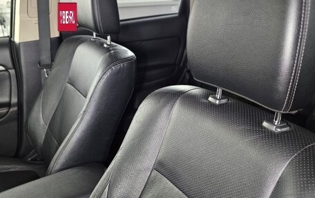 Mitsubishi Outlander III рестайлинг 3, 2015 год, 1 700 000 рублей, 31 фотография