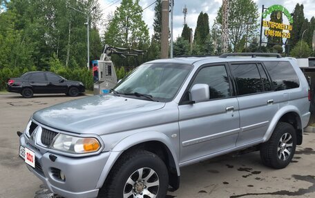 Mitsubishi Pajero Sport II рестайлинг, 2005 год, 1 100 000 рублей, 2 фотография