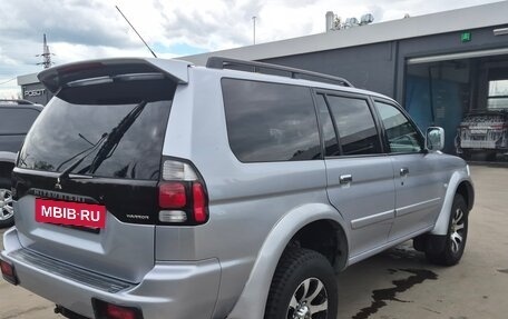 Mitsubishi Pajero Sport II рестайлинг, 2005 год, 1 100 000 рублей, 7 фотография