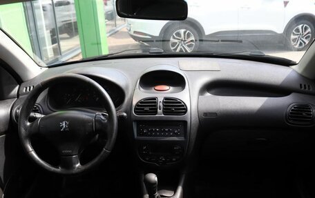 Peugeot 206, 2002 год, 216 000 рублей, 13 фотография