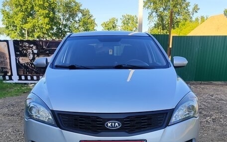 KIA cee'd I рестайлинг, 2012 год, 750 000 рублей, 1 фотография
