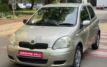 Toyota Vitz, 2003 год, 325 000 рублей, 1 фотография