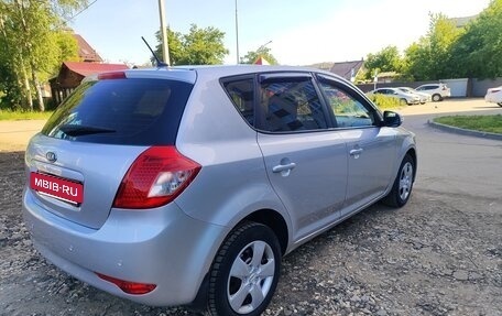 KIA cee'd I рестайлинг, 2012 год, 750 000 рублей, 7 фотография