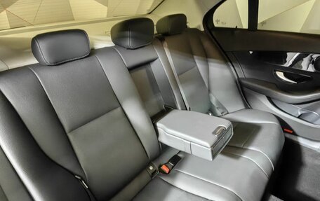 Mercedes-Benz C-Класс, 2018 год, 2 683 000 рублей, 17 фотография