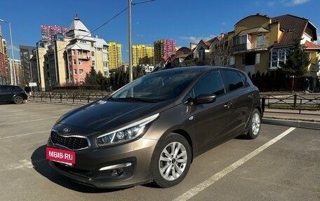 KIA cee'd III, 2015 год, 1 075 000 рублей, 2 фотография