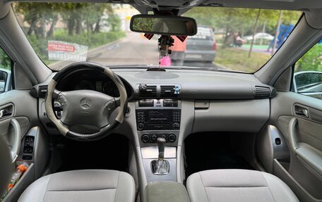 Mercedes-Benz C-Класс, 2004 год, 450 000 рублей, 9 фотография