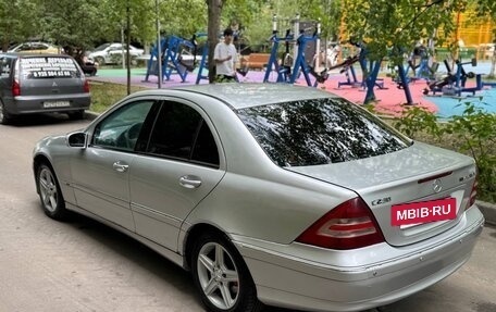 Mercedes-Benz C-Класс, 2004 год, 450 000 рублей, 7 фотография