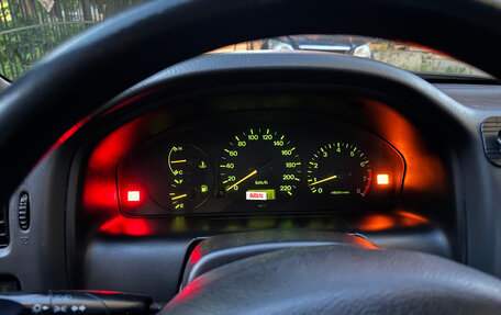 Mazda 323, 1997 год, 270 000 рублей, 10 фотография