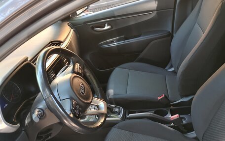 KIA Rio IV, 2021 год, 1 545 000 рублей, 4 фотография