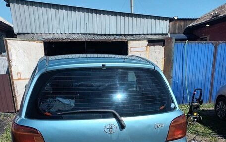 Toyota Vitz, 2002 год, 380 000 рублей, 2 фотография