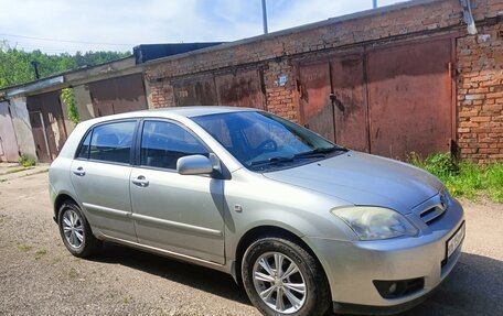 Toyota Corolla, 2004 год, 420 000 рублей, 3 фотография