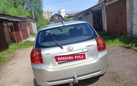 Toyota Corolla, 2004 год, 420 000 рублей, 4 фотография