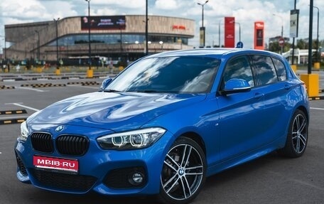 BMW 1 серия, 2019 год, 2 370 000 рублей, 1 фотография