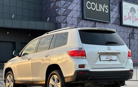 Toyota Highlander III, 2011 год, 1 797 000 рублей, 27 фотография