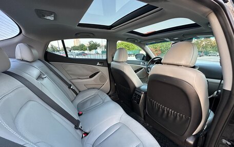 KIA Optima III, 2011 год, 1 297 000 рублей, 21 фотография