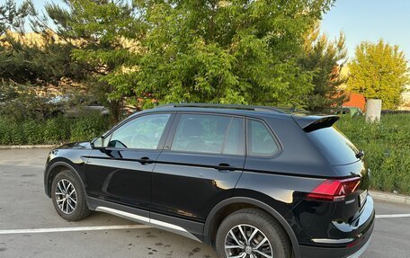 Volkswagen Tiguan II, 2019 год, 3 100 000 рублей, 5 фотография