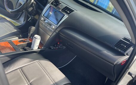 Toyota Camry, 2009 год, 1 250 000 рублей, 11 фотография