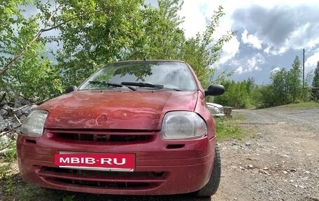 Renault Clio III, 2000 год, 165 000 рублей, 2 фотография
