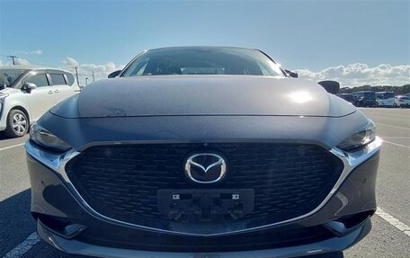 Mazda 3, 2021 год, 1 689 000 рублей, 2 фотография
