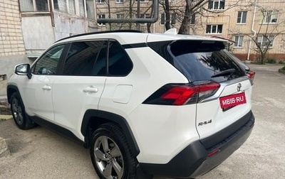 Toyota RAV4, 2020 год, 2 900 000 рублей, 1 фотография