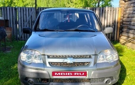 Chevrolet Niva I рестайлинг, 2011 год, 395 000 рублей, 8 фотография