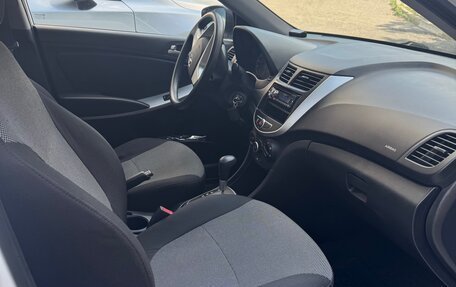 Hyundai Solaris II рестайлинг, 2012 год, 845 000 рублей, 8 фотография