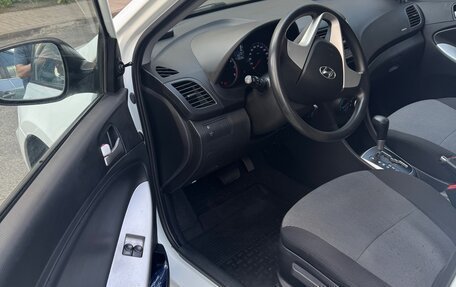 Hyundai Solaris II рестайлинг, 2012 год, 845 000 рублей, 7 фотография