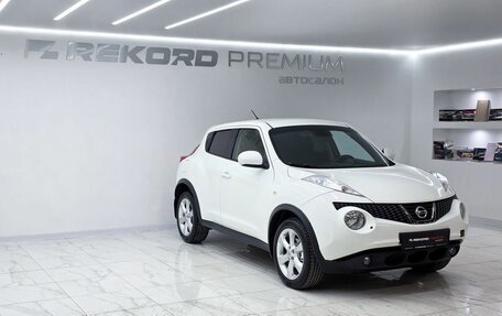 Nissan Juke II, 2011 год, 1 035 000 рублей, 5 фотография