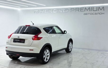 Nissan Juke II, 2011 год, 1 035 000 рублей, 24 фотография
