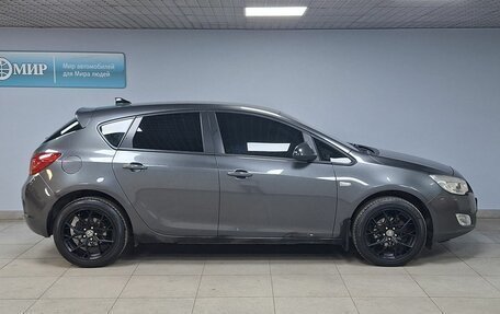 Opel Astra J, 2011 год, 797 500 рублей, 4 фотография