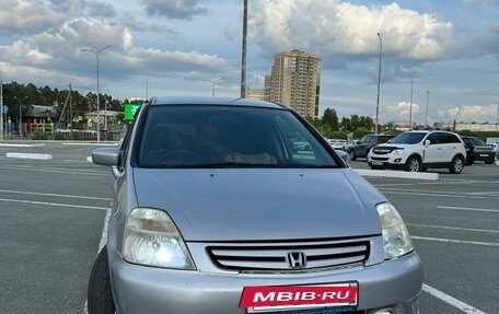 Honda Stream I рестайлинг, 2003 год, 530 000 рублей, 3 фотография