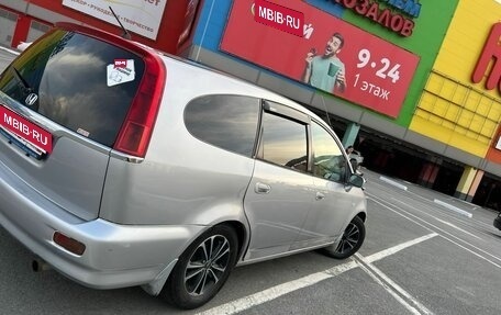Honda Stream I рестайлинг, 2003 год, 530 000 рублей, 4 фотография
