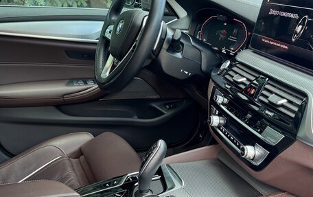 BMW 5 серия, 2021 год, 5 250 000 рублей, 6 фотография