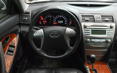 Toyota Camry, 2008 год, 1 230 000 рублей, 12 фотография
