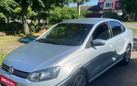 Volkswagen Polo VI (EU Market), 2012 год, 599 000 рублей, 1 фотография