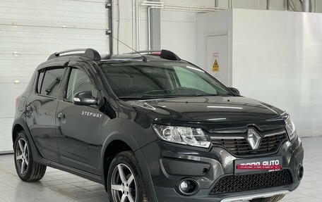 Renault Sandero II рестайлинг, 2016 год, 849 000 рублей, 1 фотография
