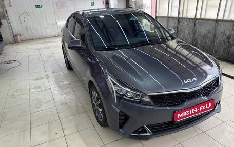 KIA Rio IV, 2021 год, 1 650 000 рублей, 1 фотография
